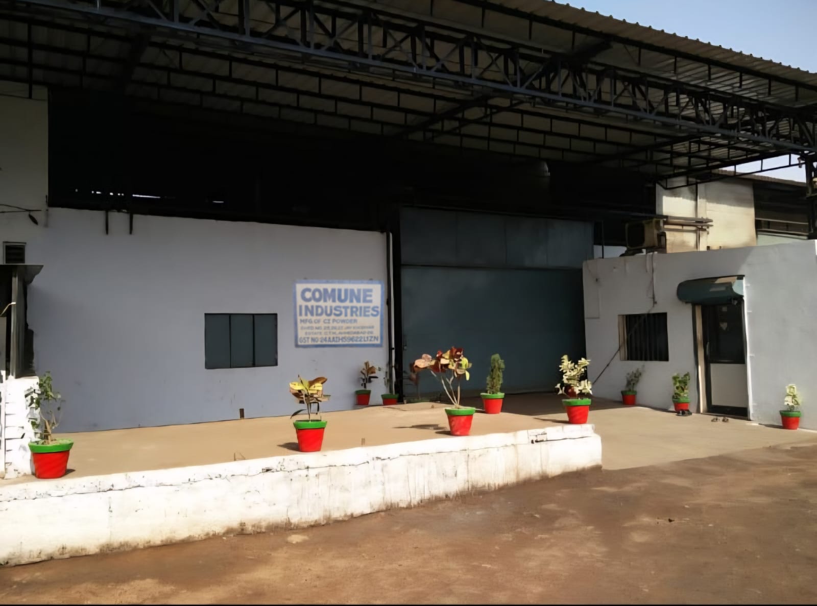 Comune Industries